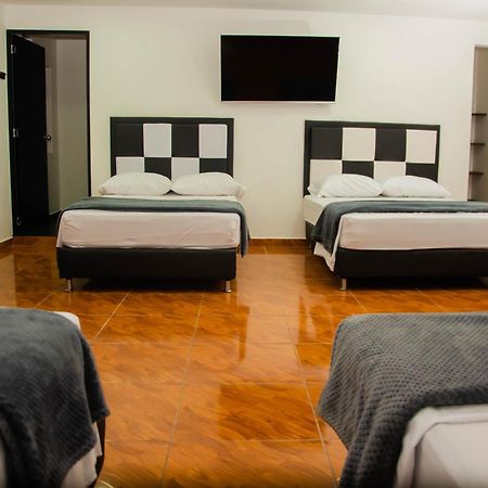 Casa Hotel Los Arboles Bello Kültér fotó