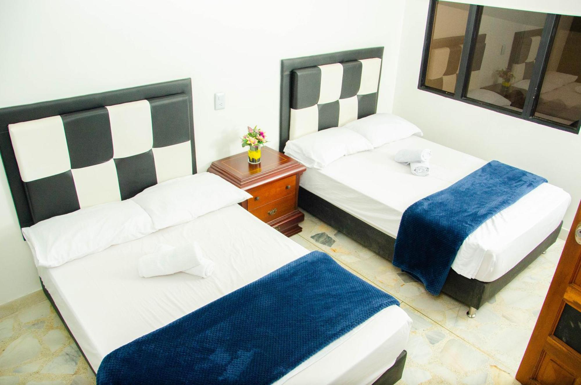 Casa Hotel Los Arboles Bello Kültér fotó